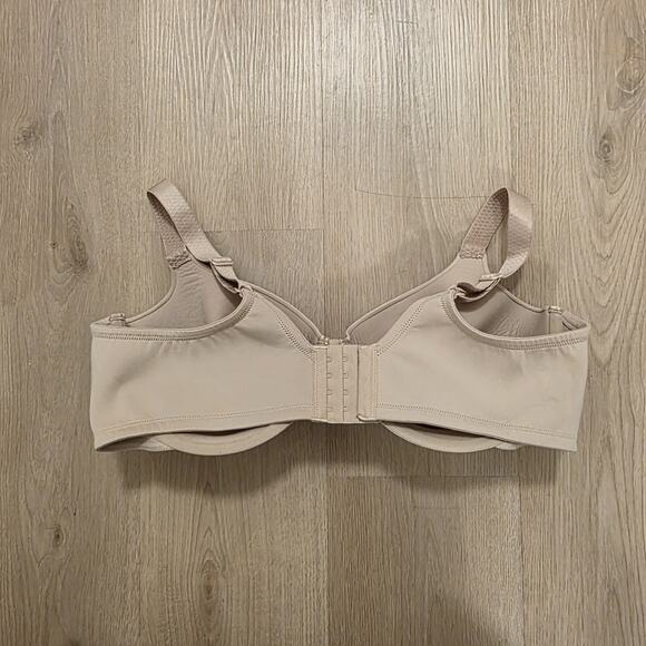 Vanity Fair Cream Beauty Back Smoothing Full Figure Contour Padded Wired Bra 42D - Picture 3 of 4